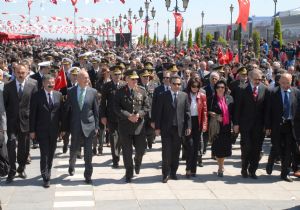 Samsun dan Erzurum a Sevgi Bayrağı